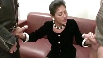 Divertido leer pornografia de nebaj corrida